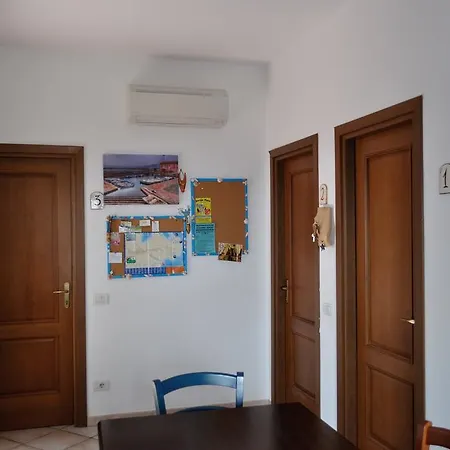 La Pavoncella Bed & Breakfast *